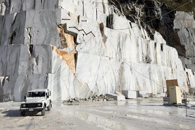 Tour delle cave di marmo di Carrara con degustazione di cibo