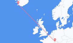 Fly fra byen Reykjavik, Island til byen Basel, Schweiz