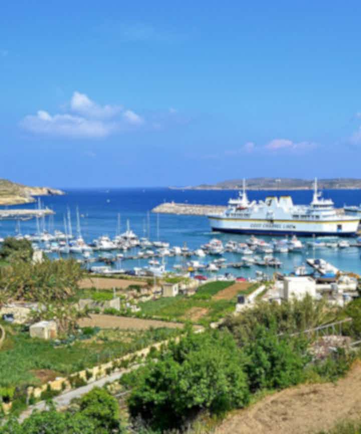 Castles & Places to Stay in L-Imġarr, Malta