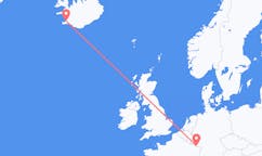 Voli dalla città di Reykjavik, l'Islanda alla città di Saarbrücken, la Germania