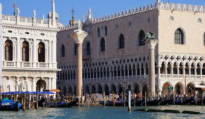 Venice in 1 Day: Walking Tour, St Mark's basilica & Boat tour