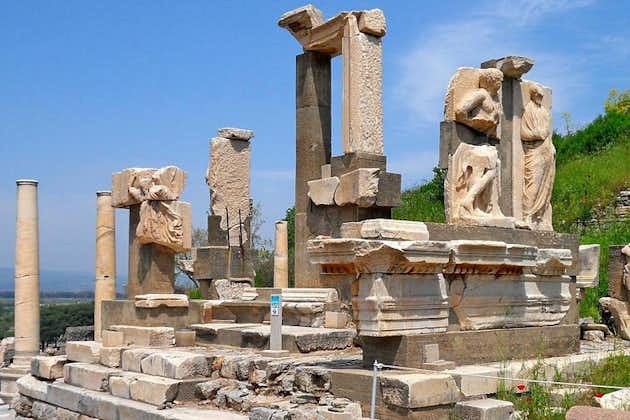 Puerto de Kusadasi a Éfeso, templo de Artemisa