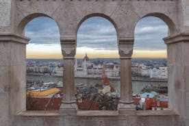 4 hours long private walking tour in Budapest