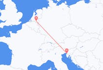 Flug frá Eindhoven, Hollandi til Trieste, Ítalíu