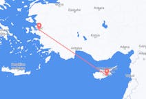 Lennot Larnakasta Izmiriin