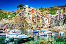 Cinque Terre tour with limoncino tasting from La Spezia Port
