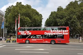 Hop-on hop-off tour in Düsseldorf in een dubbeldekkerbus