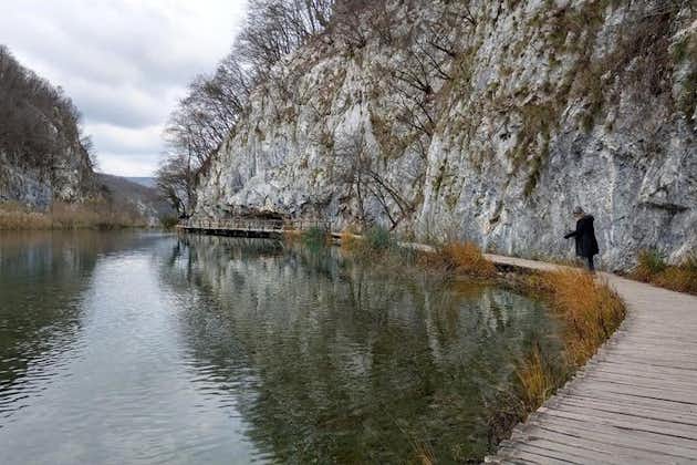 Naturparken Plitvice Lakes transport, og vende tilbage til Zadar