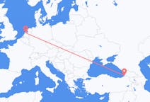 Vluchten van Batoemi, Georgië naar Amsterdam, Nederland