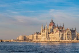 Privater Transfer von Bratislava nach Budapest mit 2 Stunden Sightseeing