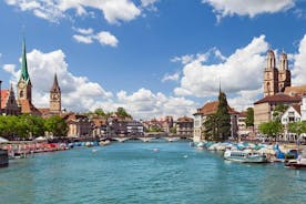 Zürich City Center Private Walking Tour & Lake Boat Cruise