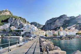 Excursión semiprivada de un día a la costa de Amalfi en tren de alta velocidad