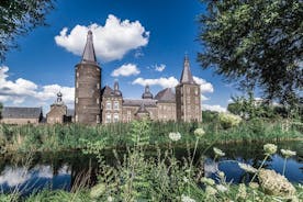 Cologne: visite privée d'une demi-journée du château de Hoensbroek