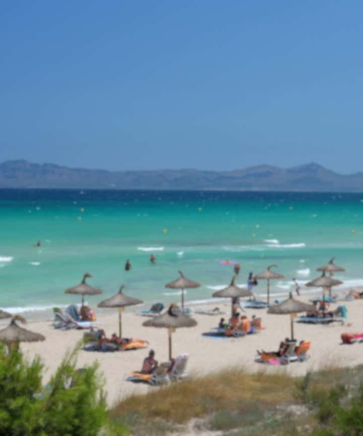 Hotele i miejsca pobytu w Playa de Muro, Hiszpania