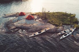 5日間のカヤックとスウェーデンの群島のワイルドキャンプ - セルフガイド