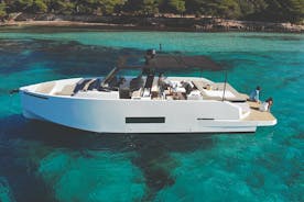 Croisière privée de 5 heures sur un tout nouveau yacht de luxe à Mykonos (Para Voce)