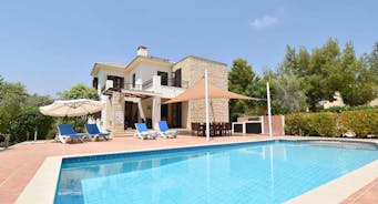 4 Bedroom Villa Kellia with Private Pool, Aphrodite Hills Resort