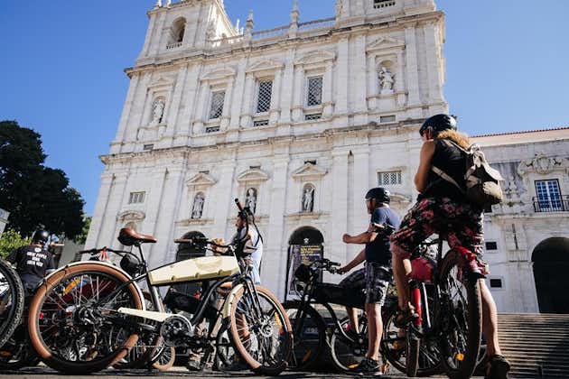 Excursão de bicicleta elétrica pelas colinas de Lisboa