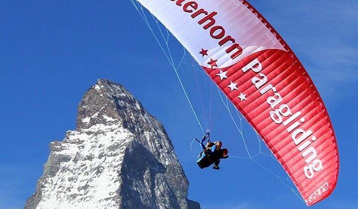 Matterhorn Paragliding flight in Zermatt (20-25min)
