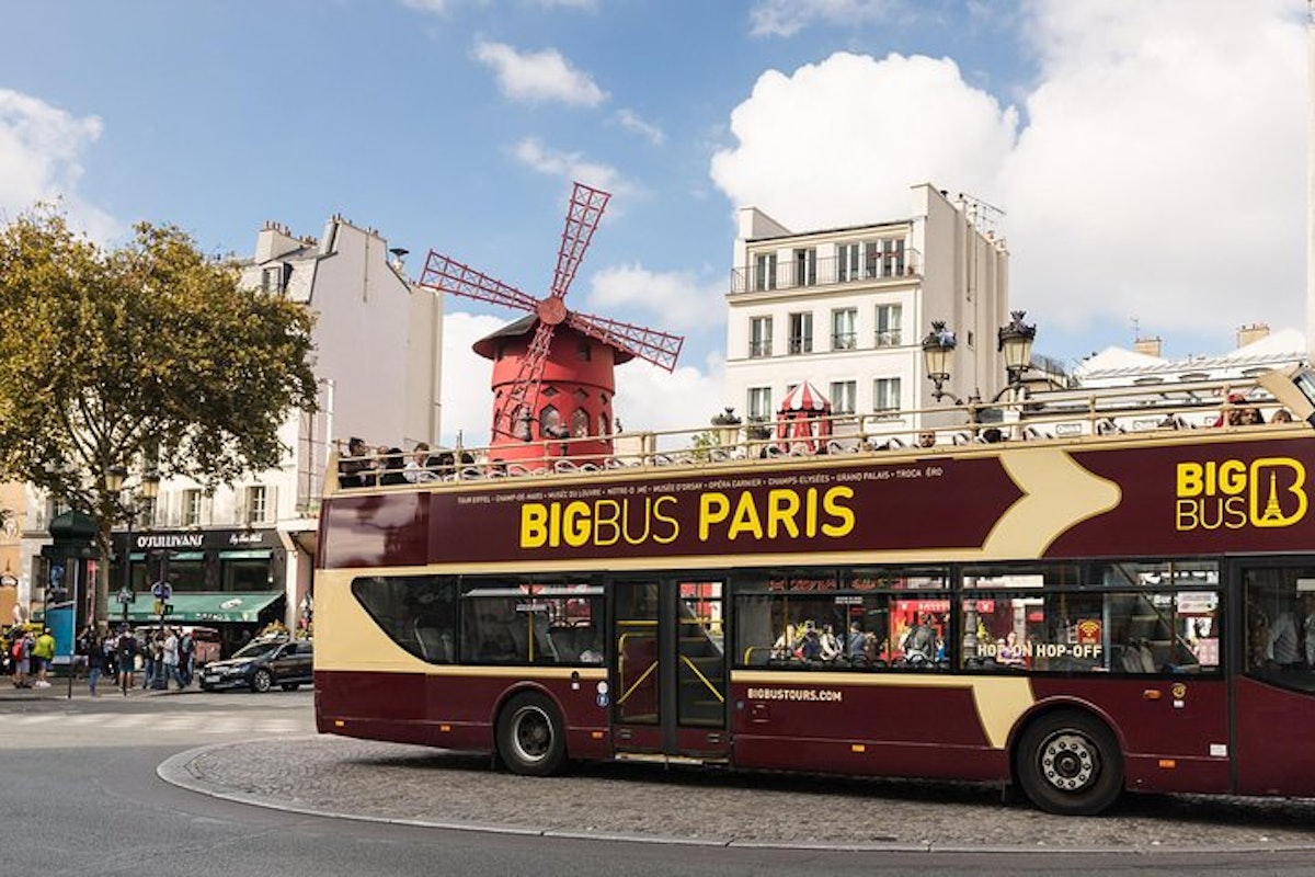 Big Bus Paris Hop-On Hop-Off Tour | Guide to Europe