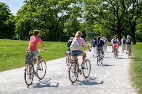 Munich Private City Bike Tour og English Garden
