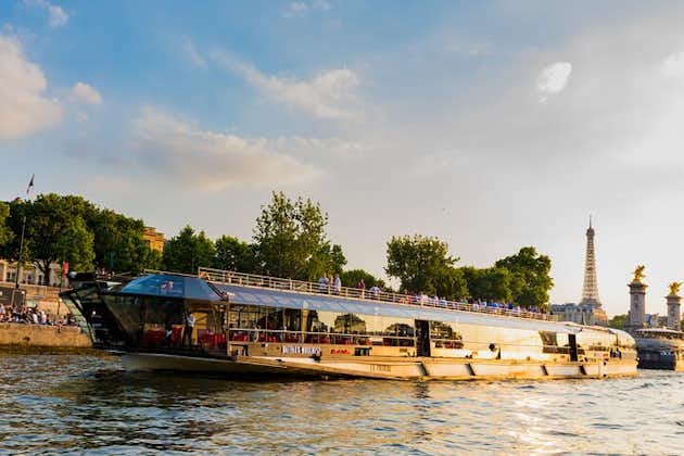 Pariisin Seine-joen illallisristeily Bateaux Mouchesin elävän musiikin kanssa