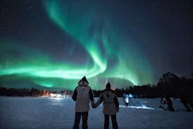 3 tunnin opastettu Aurora-metsästys valokuvauksen kera Rovaniemellä