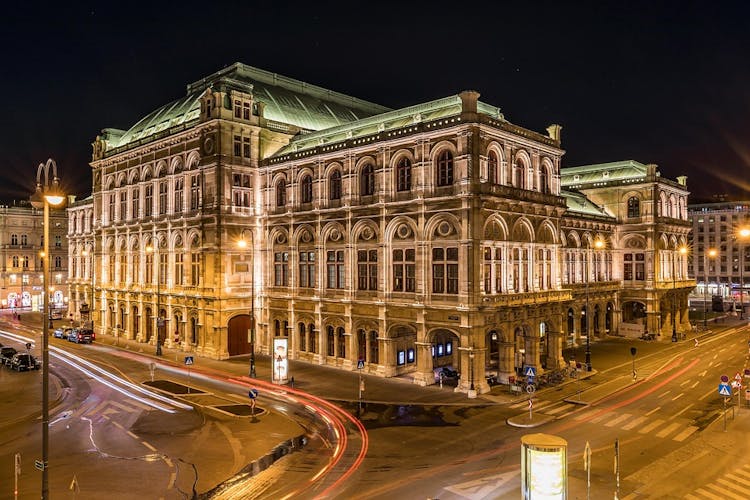 Photo of Vienna, Austria by Michael Kleinsasser