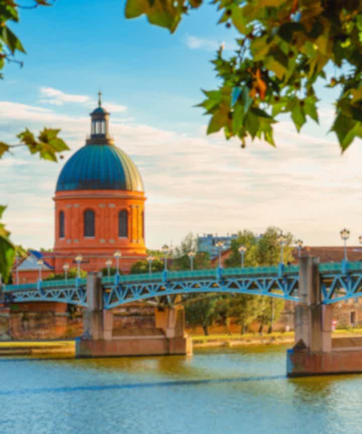 Flights from Asturias, Spain to Toulouse, France