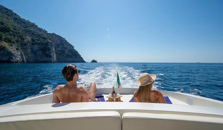 Luxury Tour of Amalfi Coast or Capri on GJ Motorboat