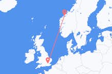 Flyg från Molde, Norge till London, Norge
