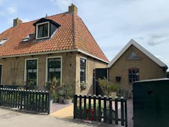 Vakantiehuis in Friesland Met Riante Woonkeuken