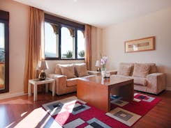 Granada Palace - Hotel Suites Business & Spa