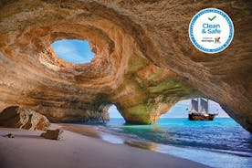 Afternoon Sailing and Caves Tour from Portimao