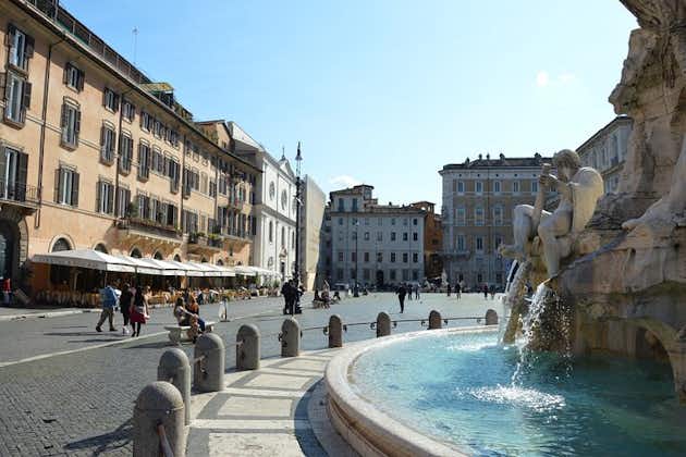 Explore Rome with an Archaeologist: Pantheon, Trevi Fountain, Piazza Navona