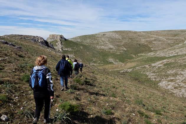 Escursione a Castel del Monte nel Parco Nazionale Alta Murgia