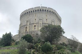 Windsor Castle and Stonehenge Private Car Tour