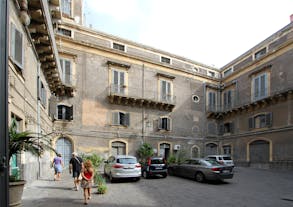 Palazzo Manganelli, Catania