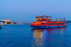 TURNATOUR: Dinner Cruise On The Bosporus med tyrkisk natshow