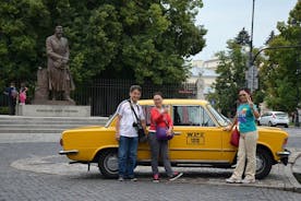 Tour privato: Tour di Varsavia su una Fiat d'epoca