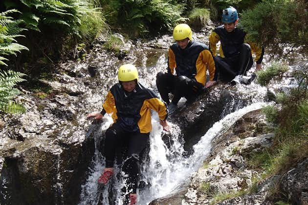 Ghyll Scrambling Water Adventure dans le Lake District