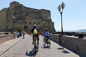Balade panoramique en vélo électrique à Naples (assistée par pédale) avec dégustation de pizza