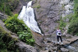 Caminata de un día al pico Vladeasa y la cascada de la novia