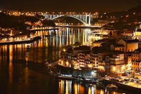 Porto Heritage Night Tour med Fado Show og middag inkludert