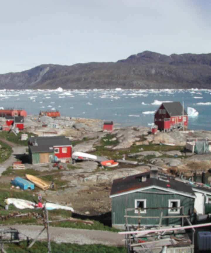 Flights from Nuuk, Greenland to Qeqertaq, Greenland