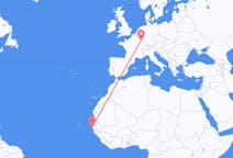 Flyreiser fra Dakar, Senegal til Metz, Frankrike