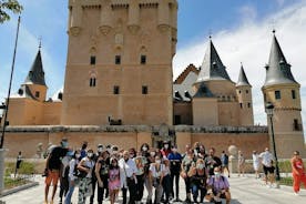 Excursão diurna guiada a Segóvia e Ávila saindo de Madri