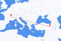 Flüge von Binöl, die Türkei nach Lyon, Frankreich
