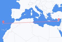 Flüge von Larnaka, Zypern nach Villa Baleira, Portugal