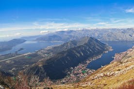 Excursión privada a Montenegro: visita a Cetinje, Kotor y Budva